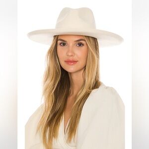 NWT Lack of Color x Revolve Melodic Fedora in Ivory